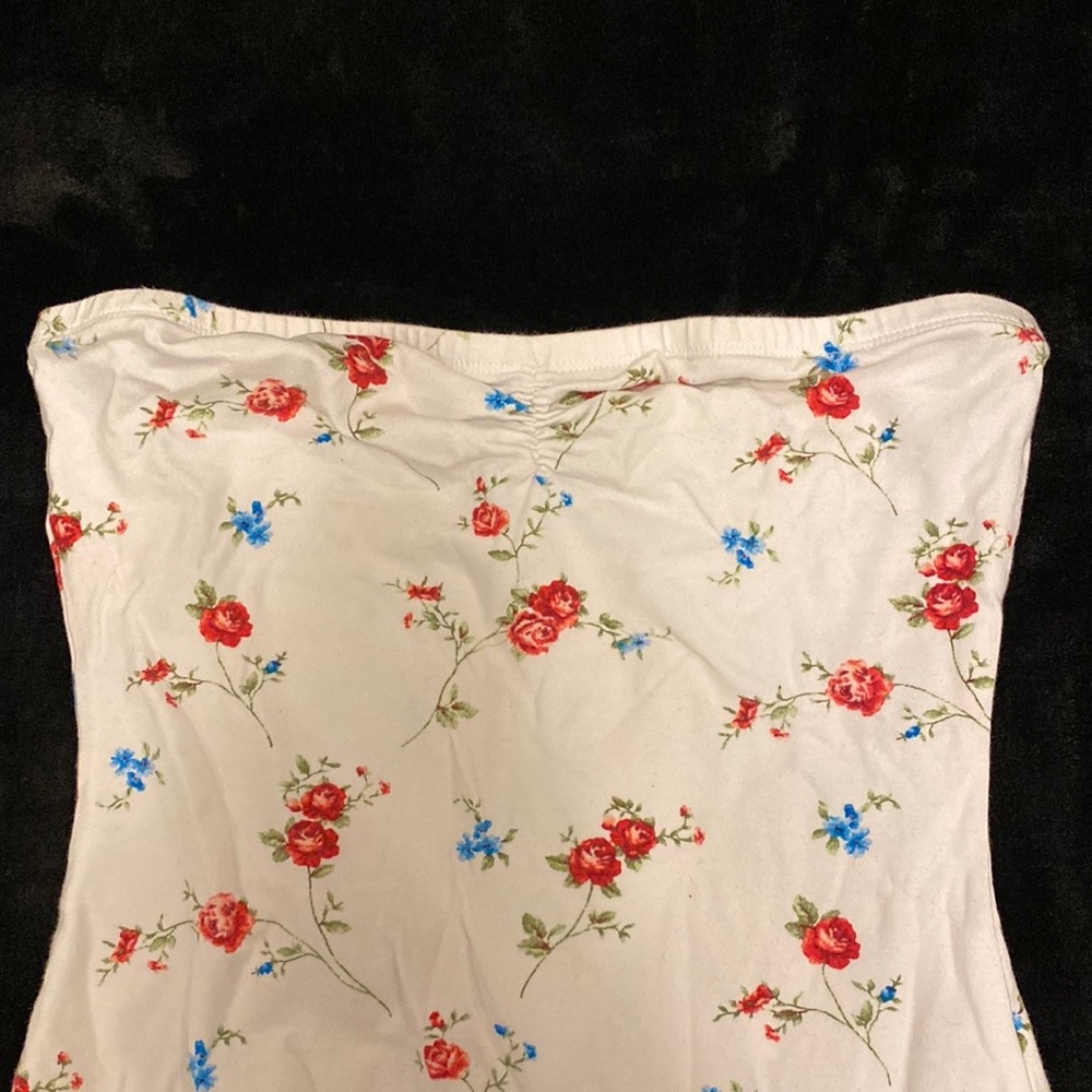Floral strapless body suit